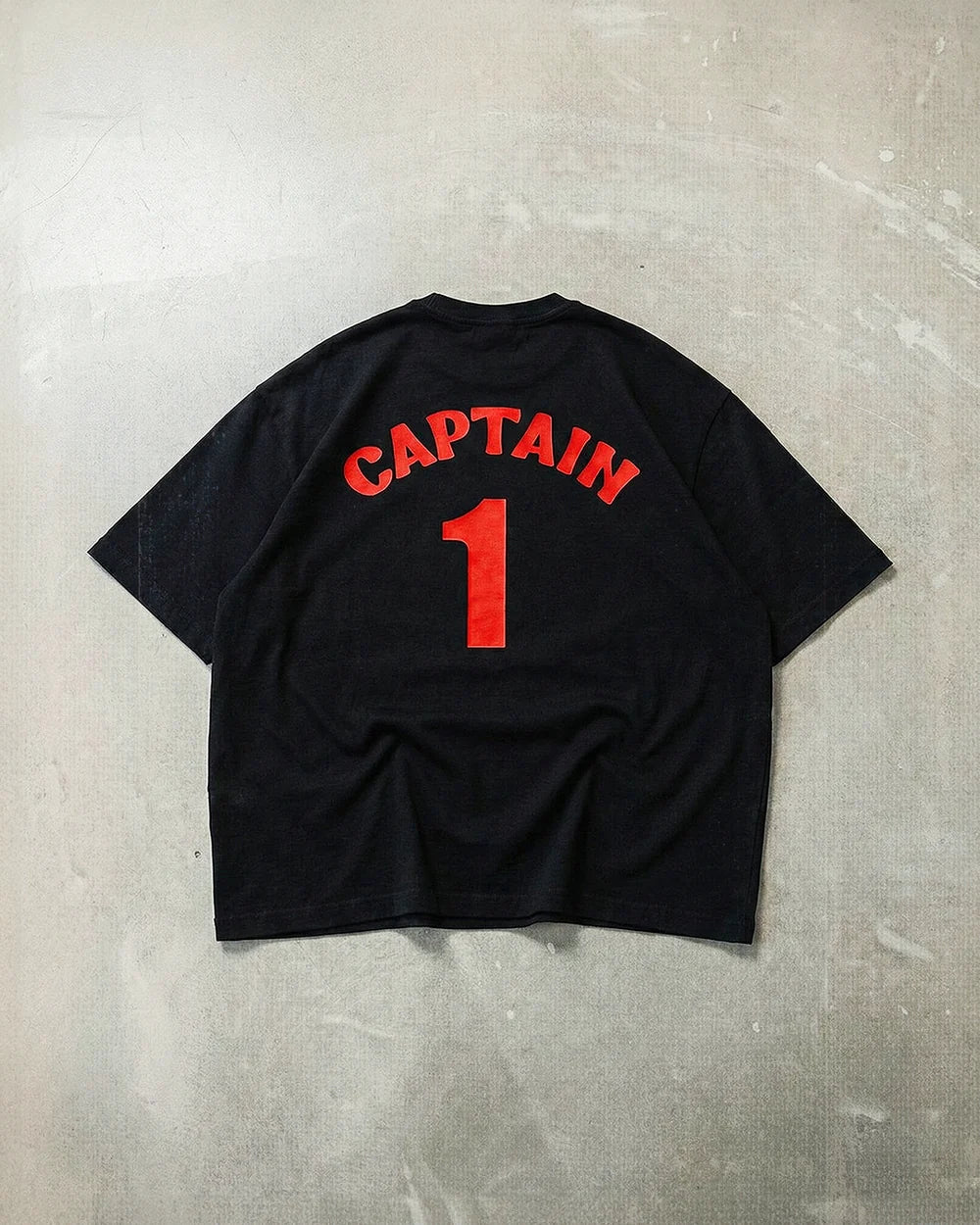 Captain 4-Panel Black Oversized Tee